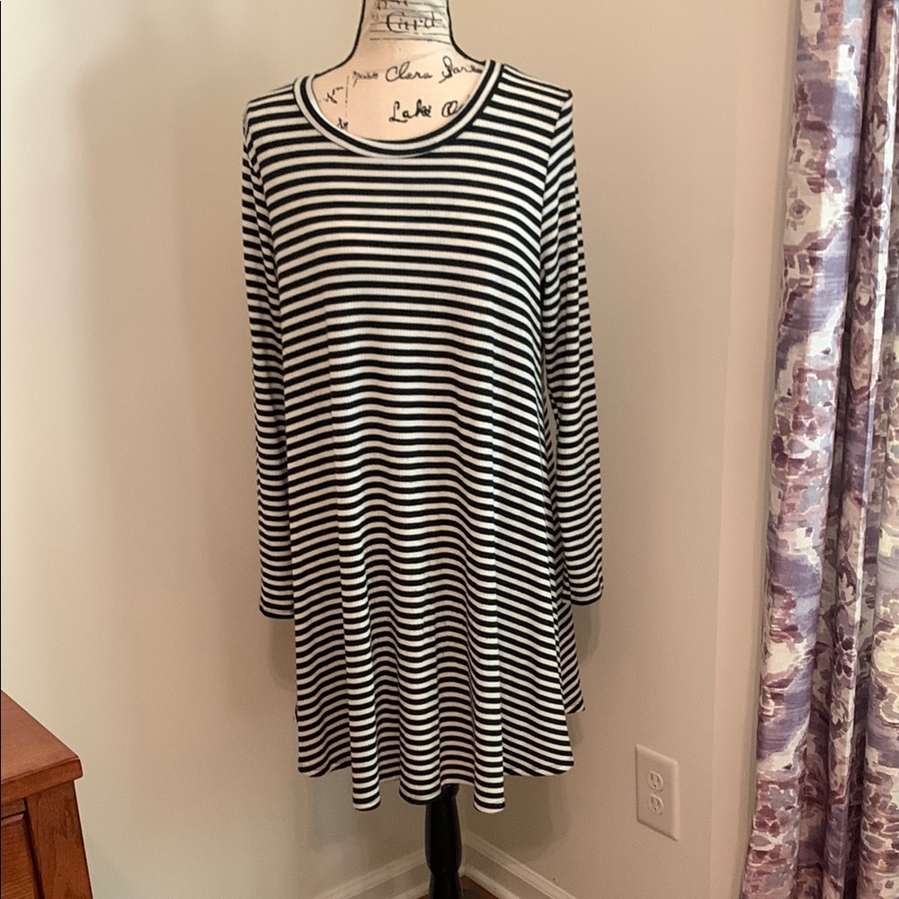 Jodifl Striped Long Sleeve Dress (Black & White)